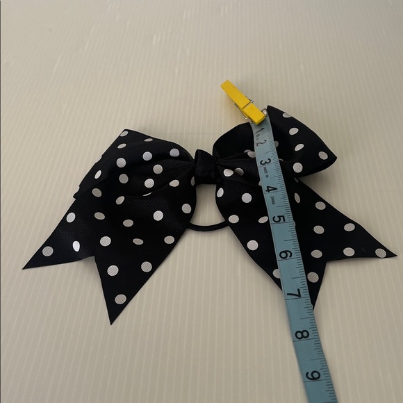 Varsity Cheer Bow - Picture 4 of 5